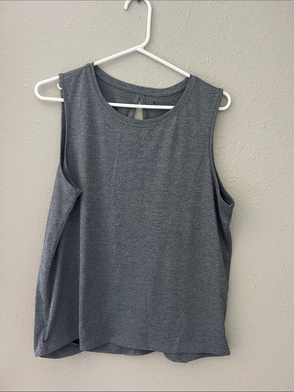 Athleta Charcoal Gray Sleeveless Active Tank women’s large